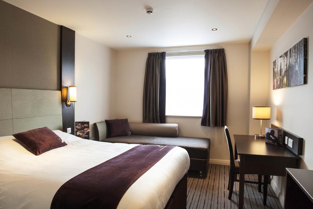 Premier Inn London Southwark Phòng bức ảnh